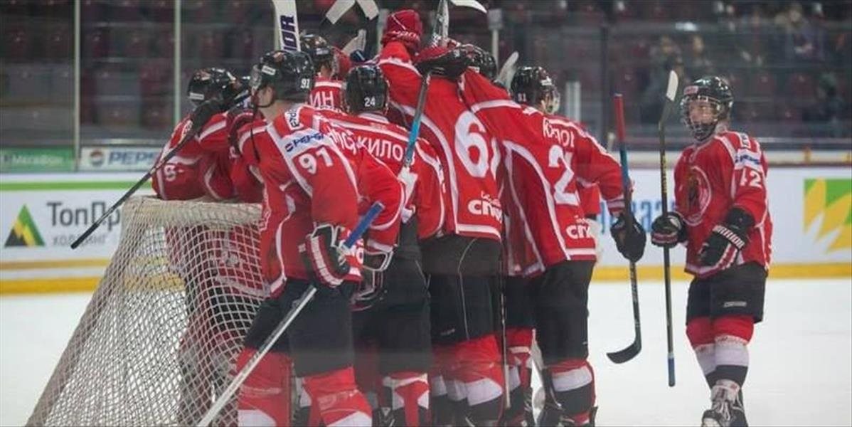 KHL: Novokuzneck ozbíjal o body Vladivostok po nájazdoch