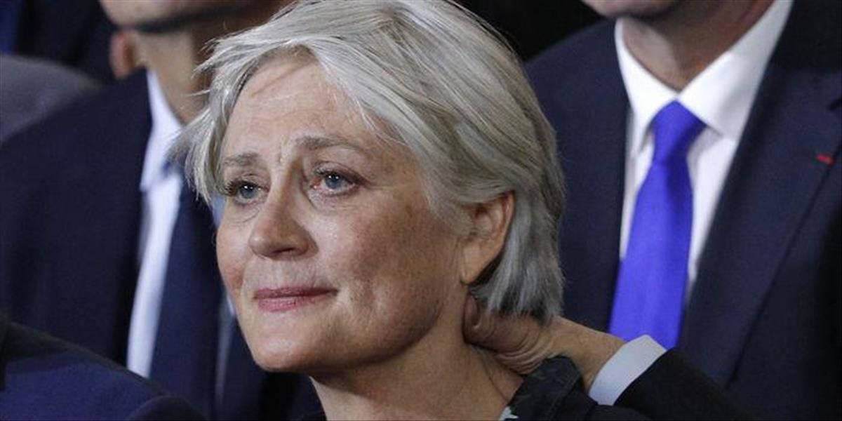 Fillonova manželka a deti si údajne v parlamente zarobili milión eur