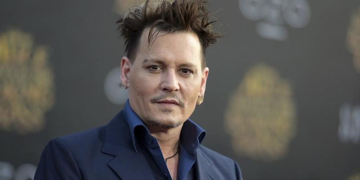 Johnny Depp má finančné problémy a žalujú ho jeho bývalí manažéri: Míňal dva milióny mesačne
