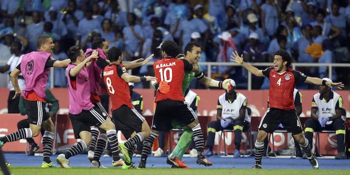 Egypťania zdolali Burkinu Faso po jedenástkach a postúpili do finále