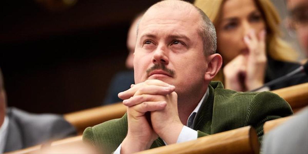 Parlamentné voľby by v januári vyhral Smer, Kotlebova ĽSNS tretia