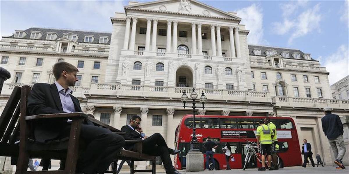 Bank of England menovú politiku nezmenila