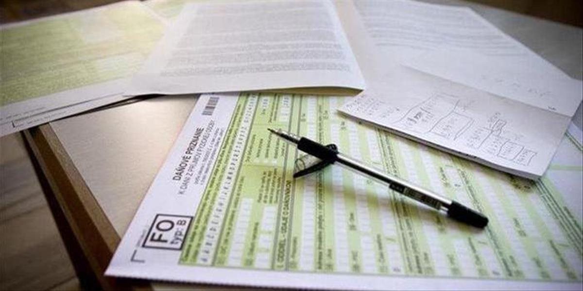 Zamestnanci môžu zamestnávateľa požiadať o zúčtovanie daňového priznania do polovice februára