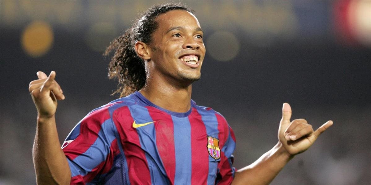 VIDEO Brazílska legenda je späť: Ronaldinho ambasádorom FC Barcelona