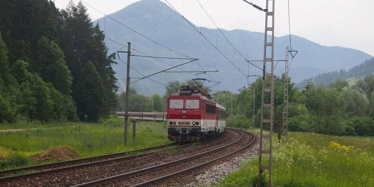Železničná aj cestná doprava na Orave medzi Kraľovanmi a Párnicou je už obnovená
