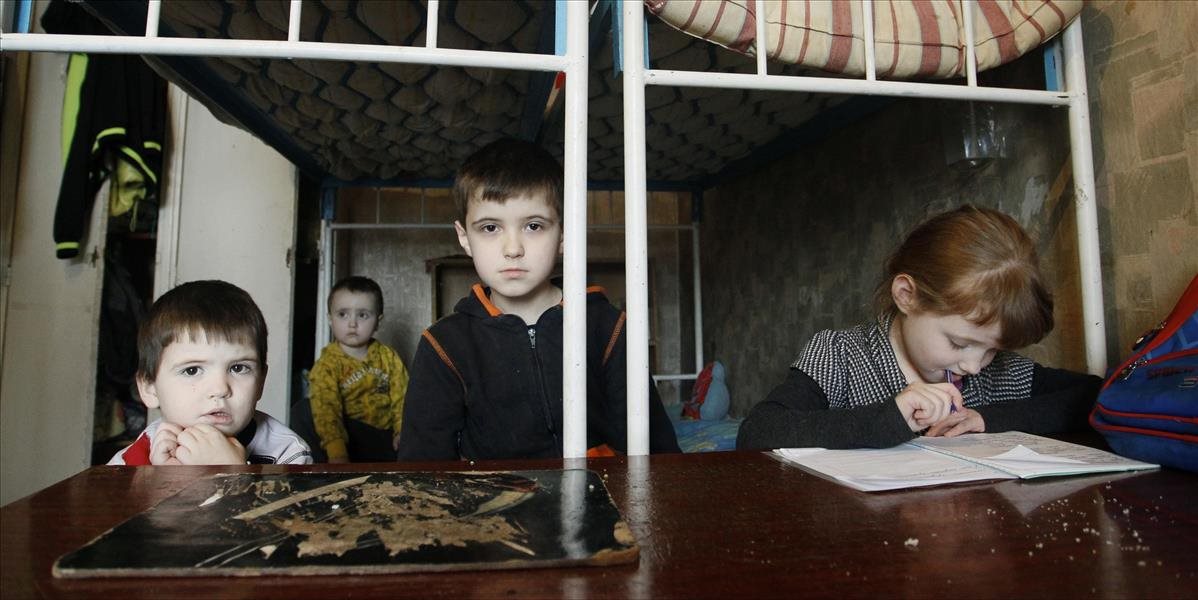 Situácia v ukrajinskom Avdijivke sa upokojuje, deti sa vracajú do škôl
