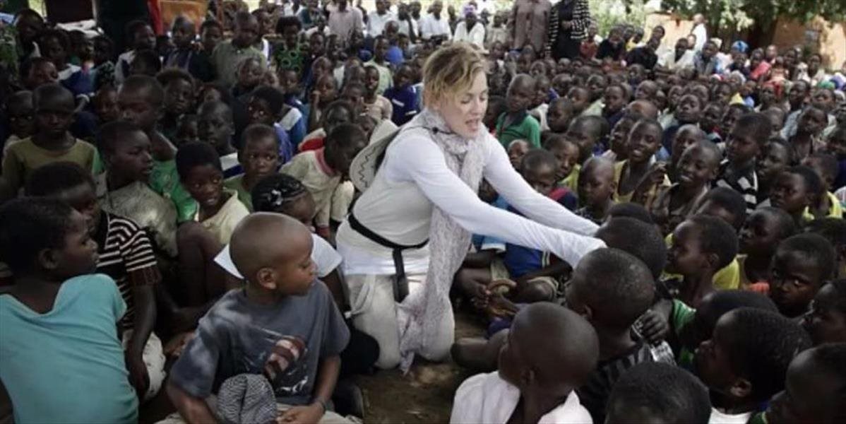 Súd povolil Madonne adoptovať si ďalšie dve deti z Malawi