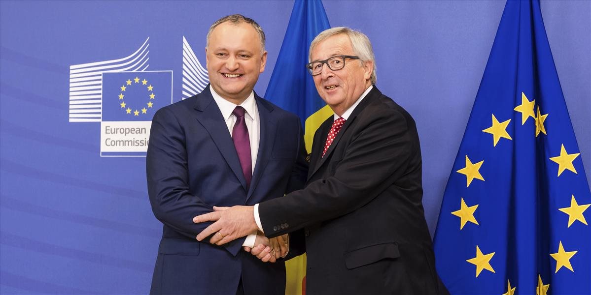 Moldavský prezident žiada od EÚ trojstranné rokovania s Ruskom, chce zrušiť Asociačnú dohodu
