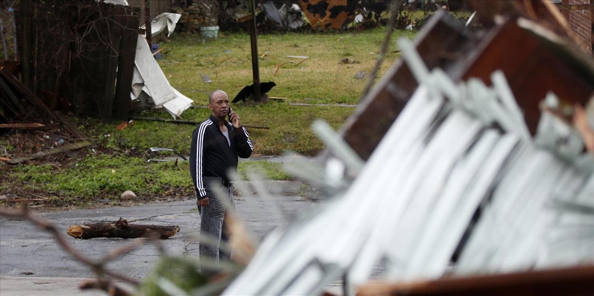 Louisiana ráta škody, ktoré napáchalo päť tornád, zranených bolo 28 ľudí