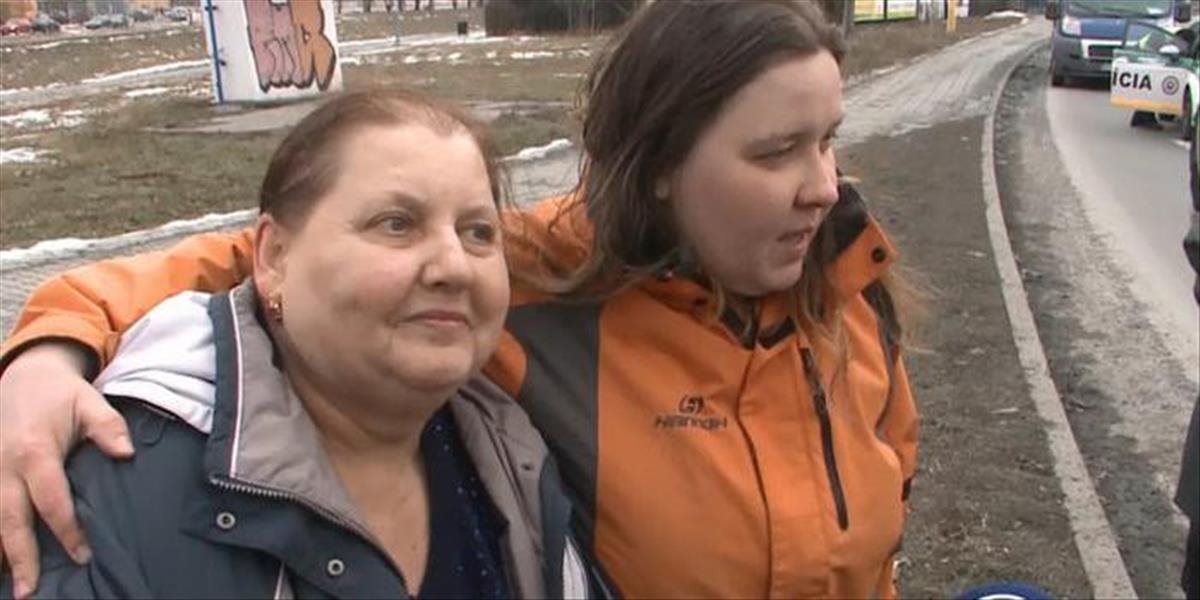 VIDEO Kuriózna nehoda: Opitá matka sa zrazila s dcérou, ich reakcie vás dostanú