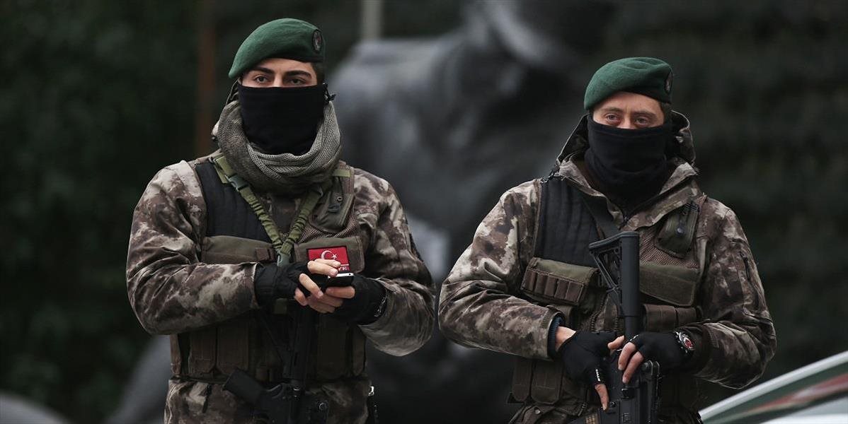 V Turecku zadržali dvoch mužov, ktorí mali s IS plánovať útoky v Európe
