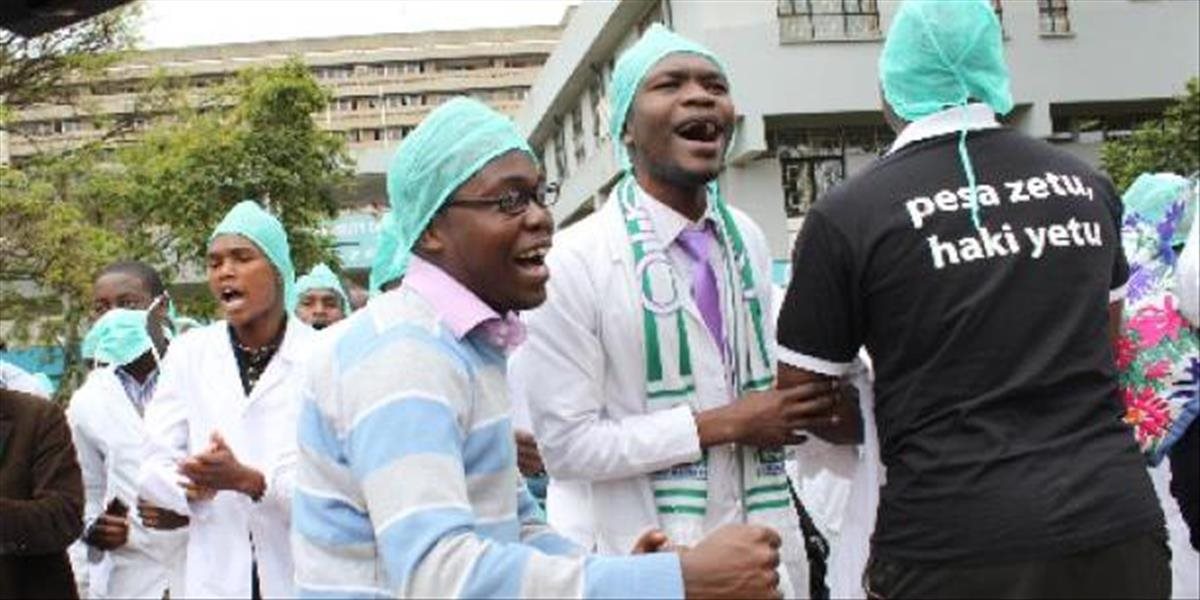 Kenských lekárov uväznili za to, že neodvolali 2-mesačný štrajk a zomreli pacienti