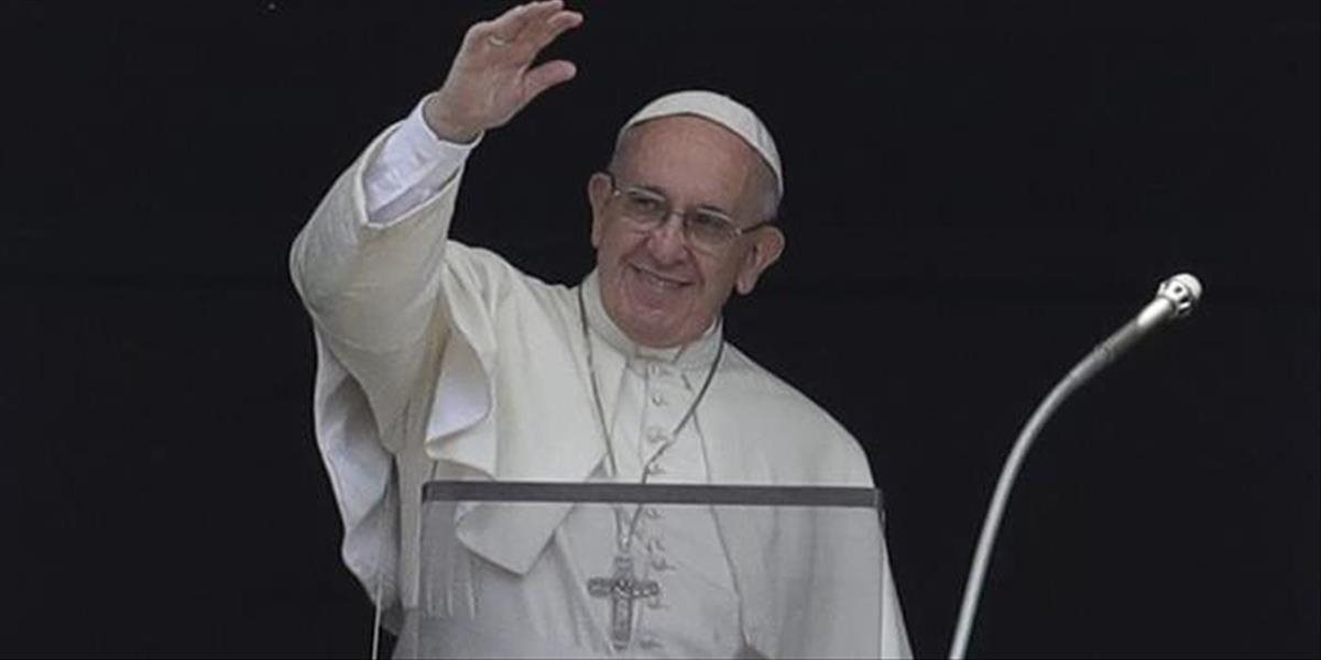 Pápež opäť prosí o odpustenie za zneužívanie detí kňazmi