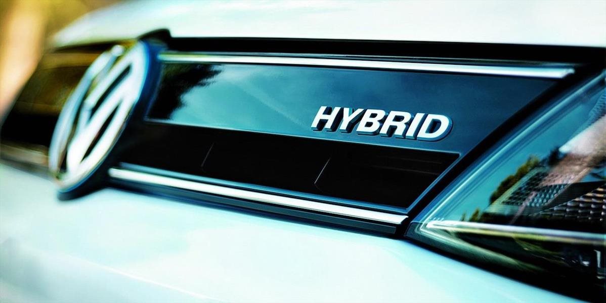 Predaj áut s elektrickým alebo hybridným pohonom v EÚ rastie