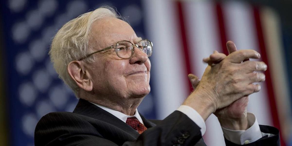 Miliardár Buffett kúpil ďalšie akcie Apple, zarobil vyše 1 mld. USD