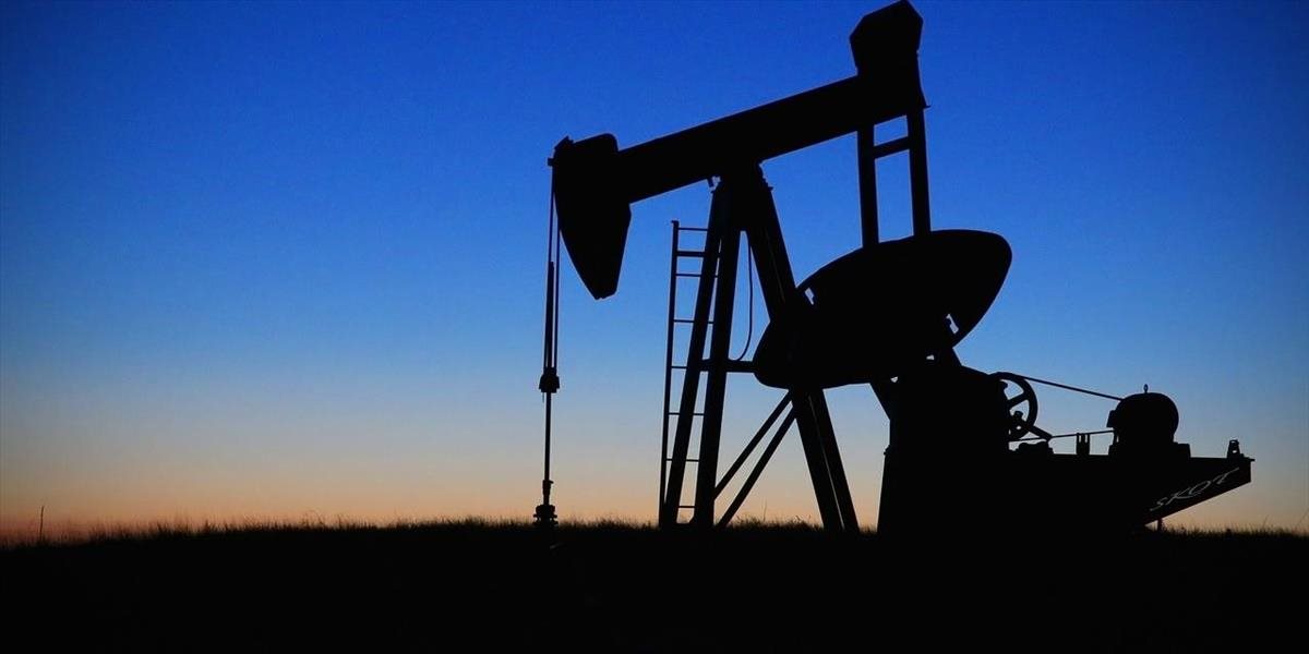 Ceny ropy mierne vzrástli, cena Brentu sa pohybuje tesne nad 55,70 USD