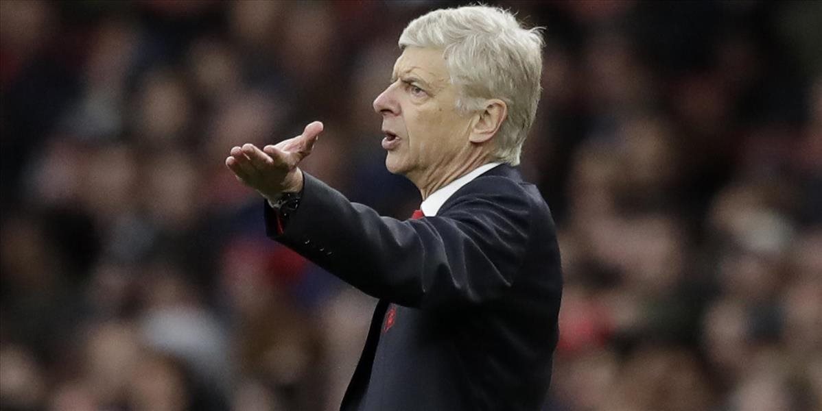 Wenger nekončí, Arsenal chce trénovať aj v budúcej sezóne