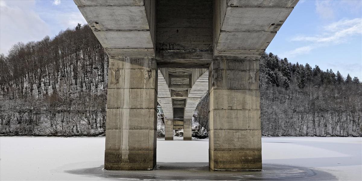 Prebieha výber firmy na rekonštrukciu uzavretého mosta Ružín