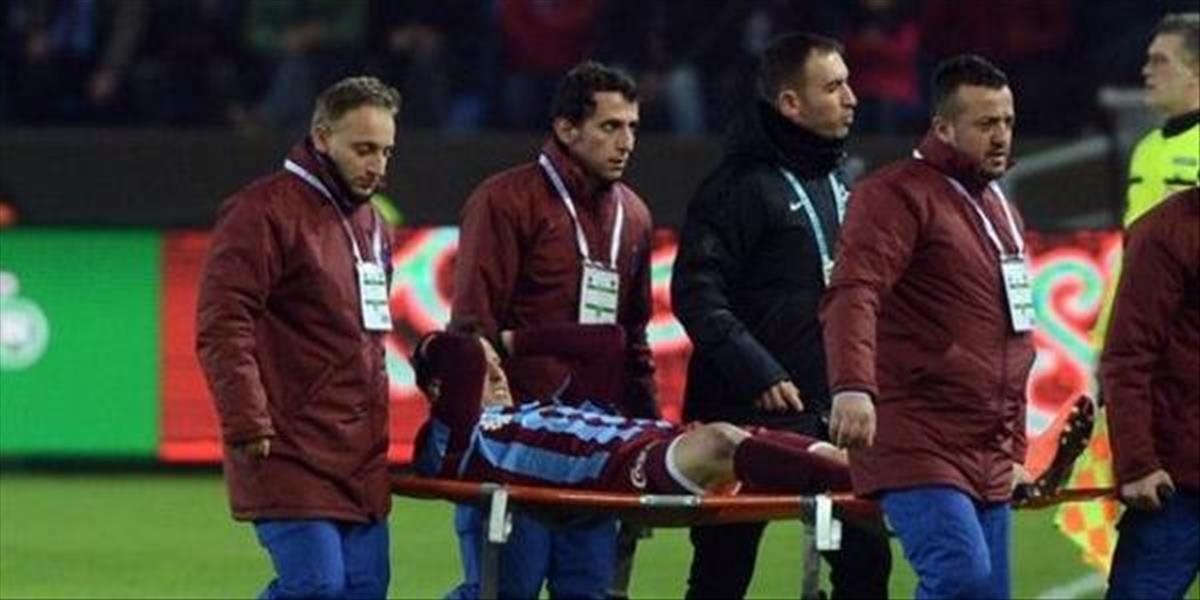 VIDEO Ján Ďurica sa v ligovom zápase zranil, čaká ho minimálne mesačná pauza