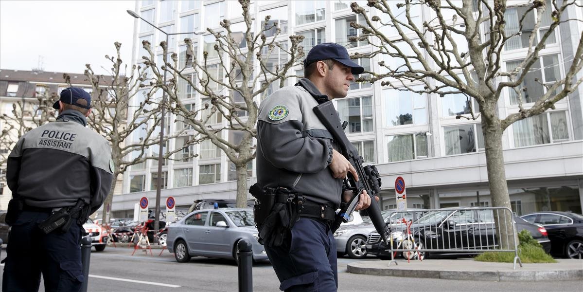 Švajčiarska polícia vrámci protiteroristickej operácie prehľadala viaceré byty aj mešitu