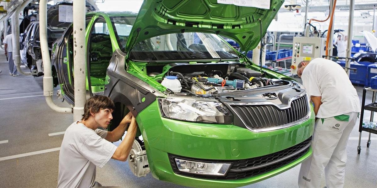 V českom autopriemysle pracuje vyše 150-tisíc ľudí, zarobia takmer 35-tisíc