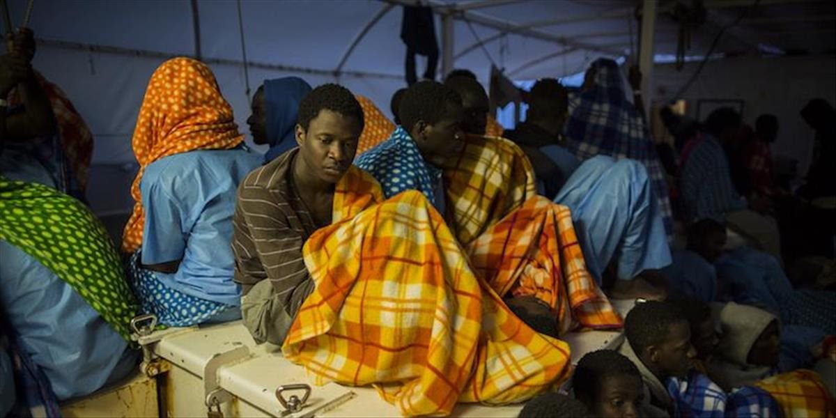 V Stredozemnom mori zachránili za 48 hodín vyše 1000 migrantov