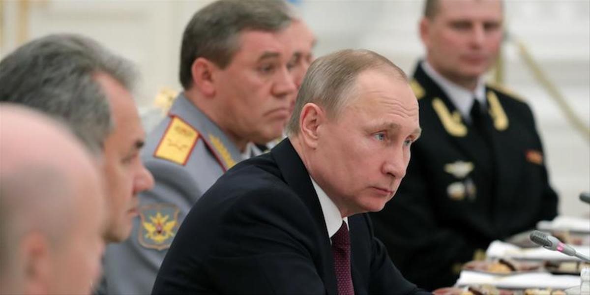 Putin: Na strane militantov v Sýrii bojuje najmenej 4-tisíc Rusov