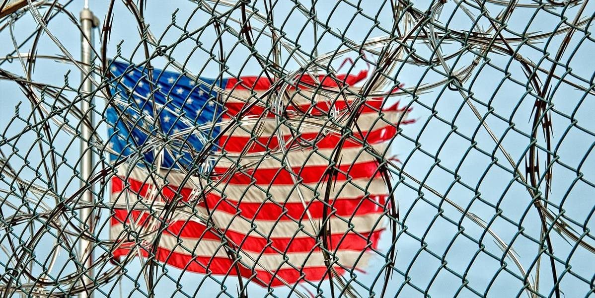 Súkromné väznice v USA budú pokračovať