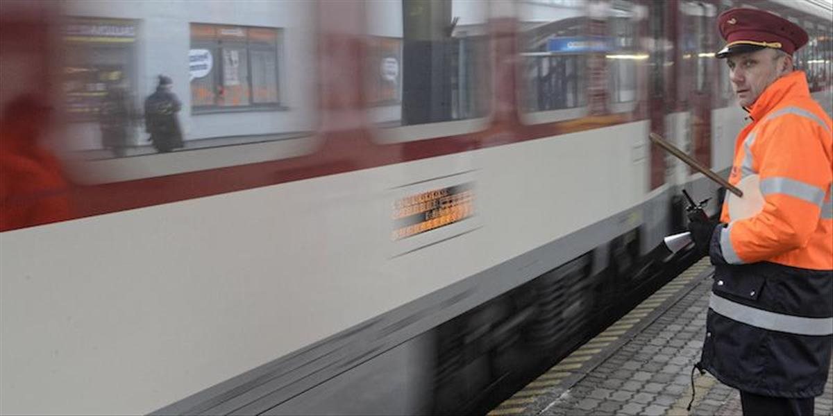 Vlaky ZSSK budú opäť jazdiť do Plaveckého Podhradia a z Medzilaboriec do Łupkówa