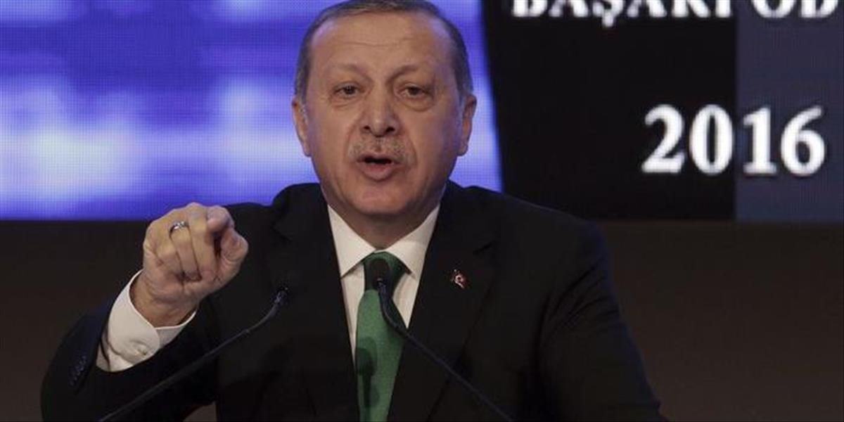Erdogan: Ak ľudia chcú trest smrti, budú ho mať