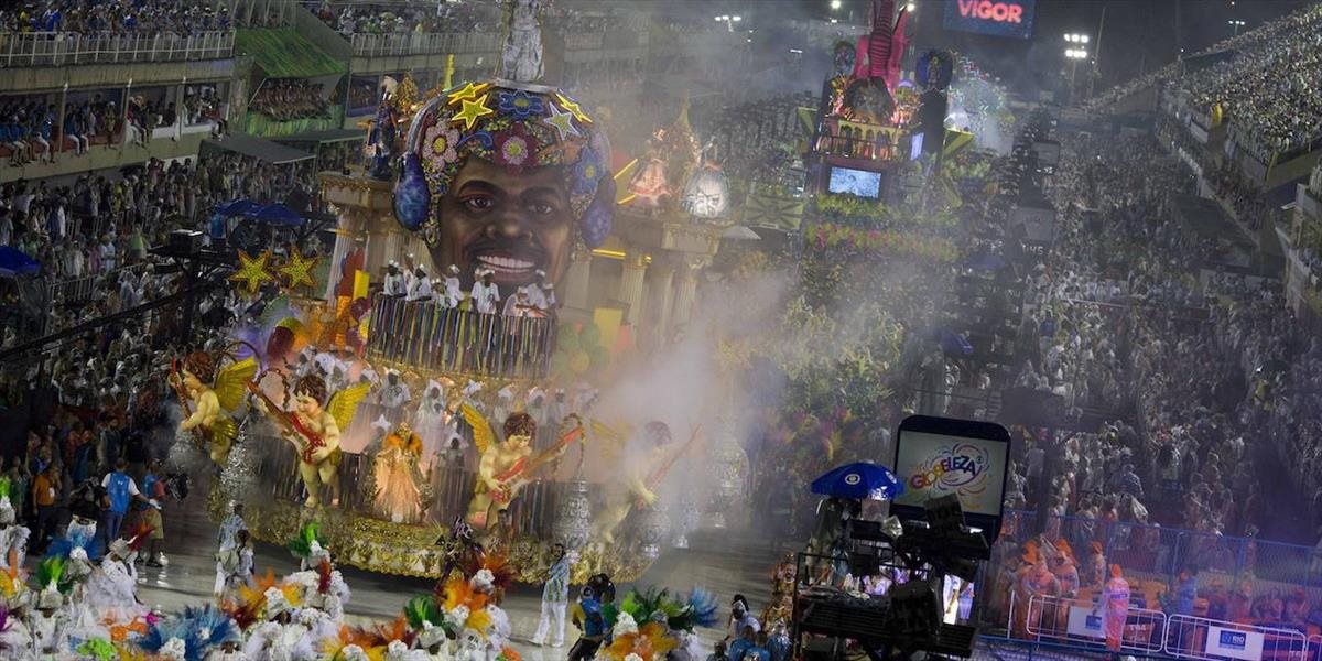 VIDEO Dráma na karnevale v Riu: Jeden z vozov havaroval a zranil najmenej 8 ľudí