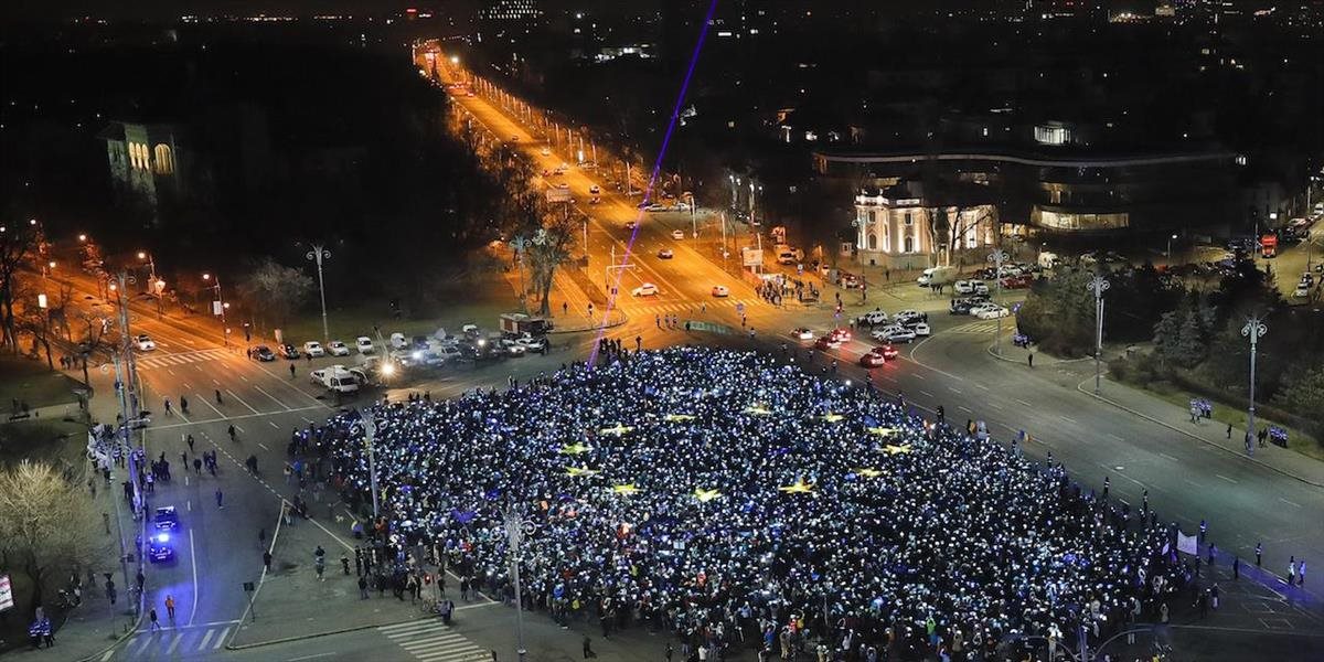 Protivládne demonštrácie v Bukurešti pokračovali už 27. večer po sebe