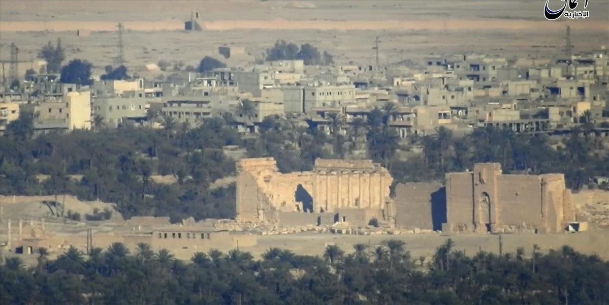 Sýrske vládne sily sa zmocnili strategických pahorkov nad Palmýrou