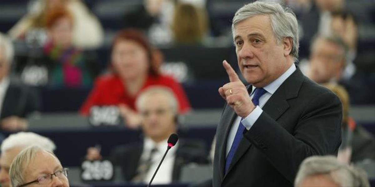 Tajani: Ak nezačneme konať v najbližších rokoch príde do Európy 20 miliónov Afričanov