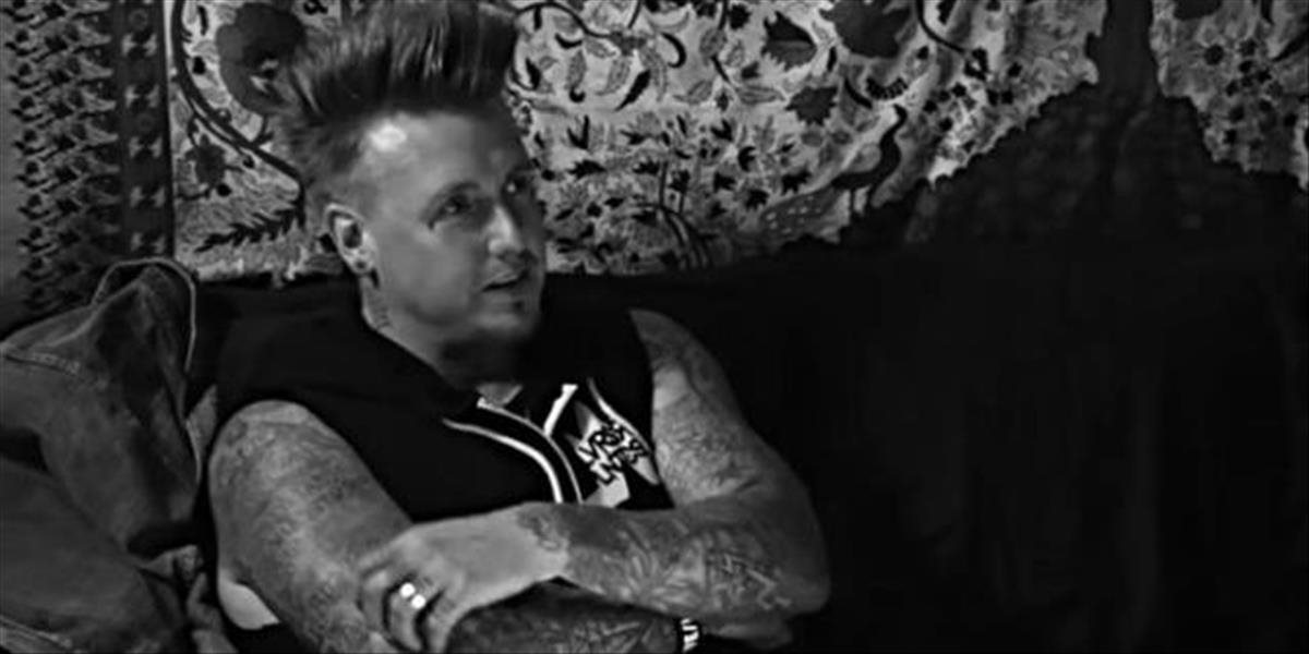 Papa Roach zverejnili video zo štúdia