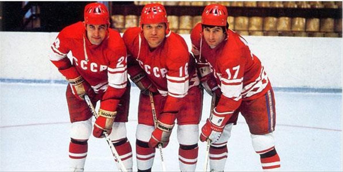 Zomrel legendárny ruský hokejový útočník Vladimir Petrov