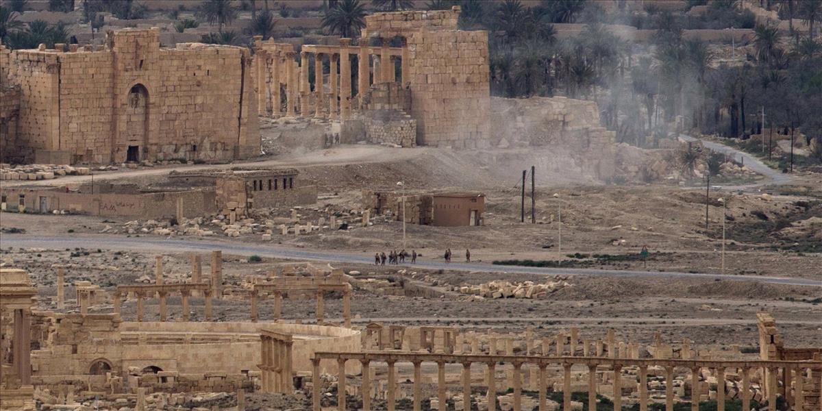 Sýrska armáda dobyla pevnosť islamistov pri Palmýre