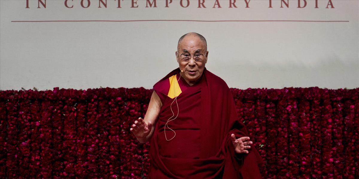 Dalajláma chce navštíviť spornú oblasť. Čína varuje Indiu pred narušením vzťahov