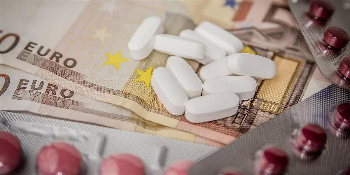 VšZP navrhuje v ozdravnom pláne ďalšie úspory: Šetrila by na liekoch i plienkach