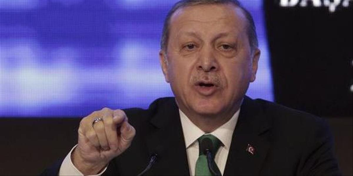 Erdoganovi nie je po chuti rušenie jeho kampaní, obvinil Nemecko z nacistických praktík