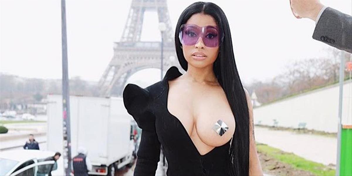 FOTO Nicki Minaj šokovala outfitom: Všetkým ukázala svoj prsník