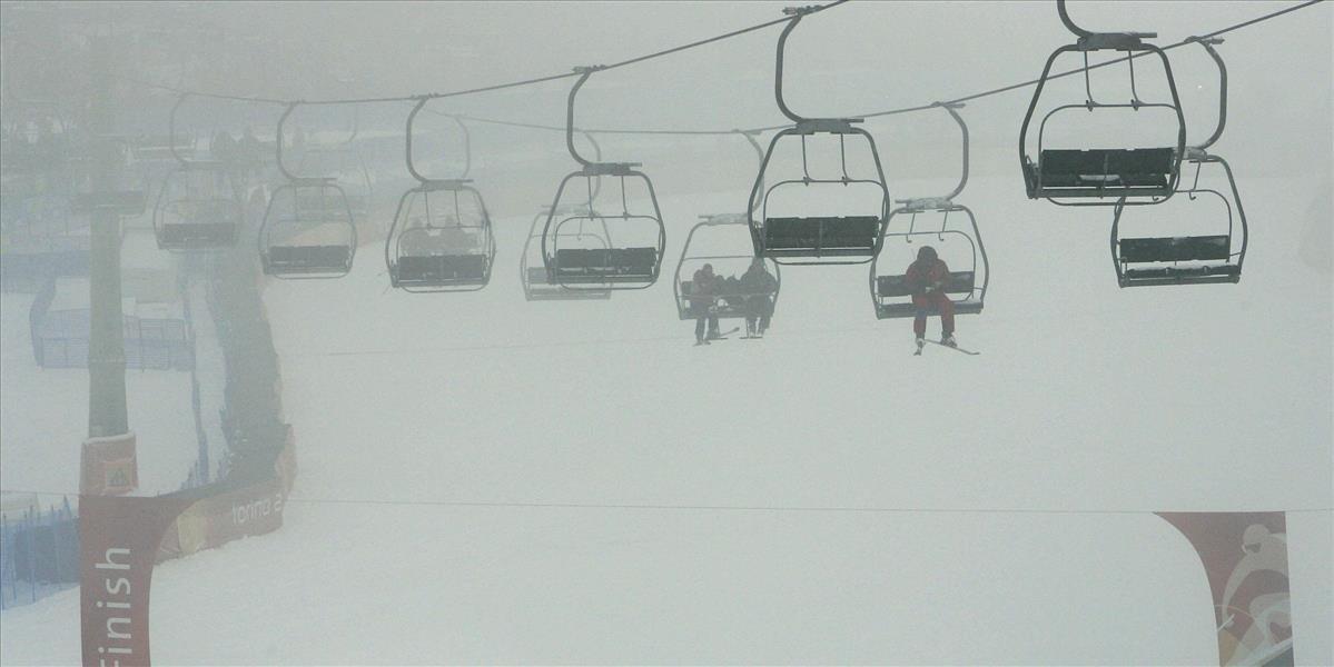 Taliansko zasiahla silná víchrica, z lanoviek v Piemonte zachraňovali 130 lyžiarov