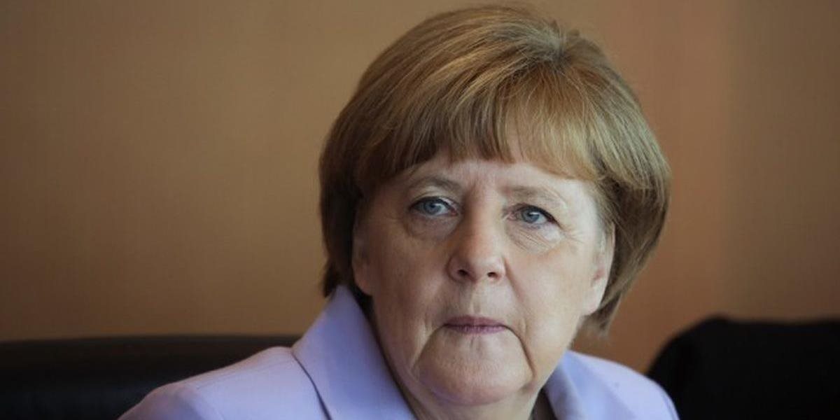 Merkelová dnes odsúdila výroky prezidenta Erdogana na adresu nacistického Nemecka