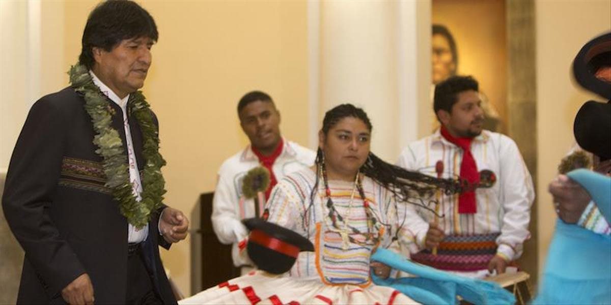 Bolívijský prezident Evo Morales legislatívne podporil pestovanie koky