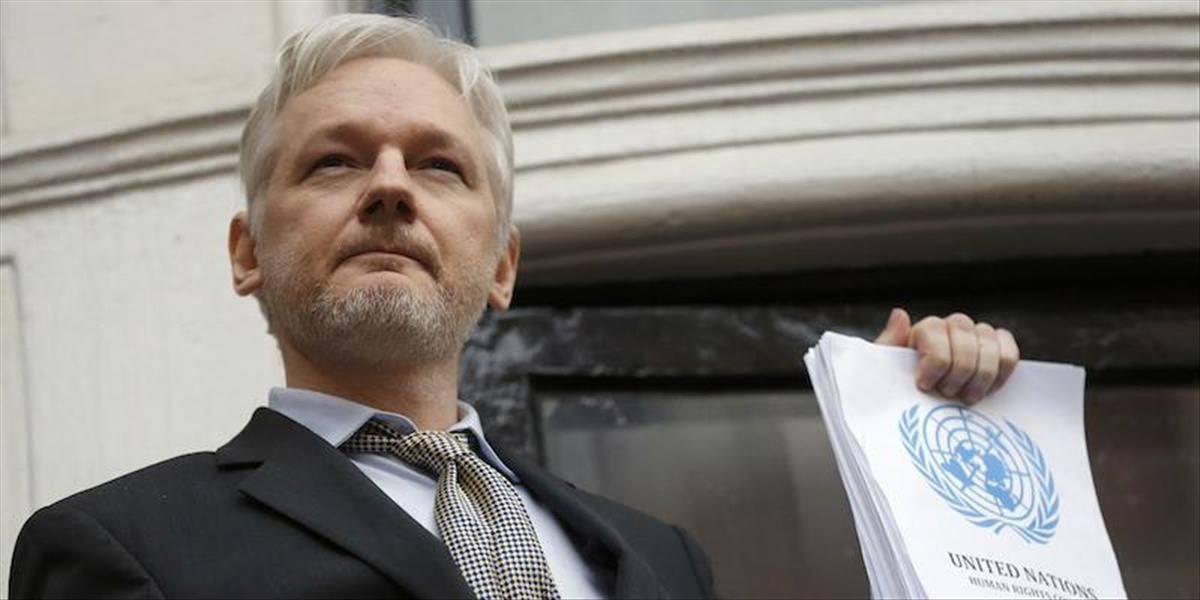Assange: WikiLeaks poskytne firmám detaily o hackerských praktikách CIA