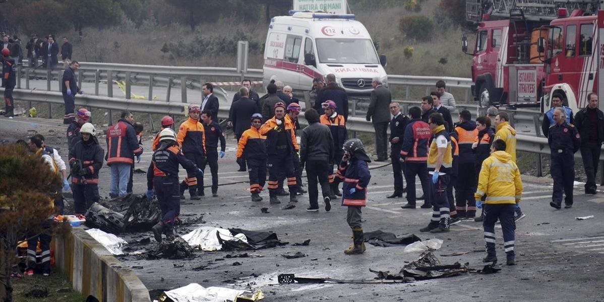 VIDEO Počet obetí havárie firemného vrtuľníka vzrástol na sedem