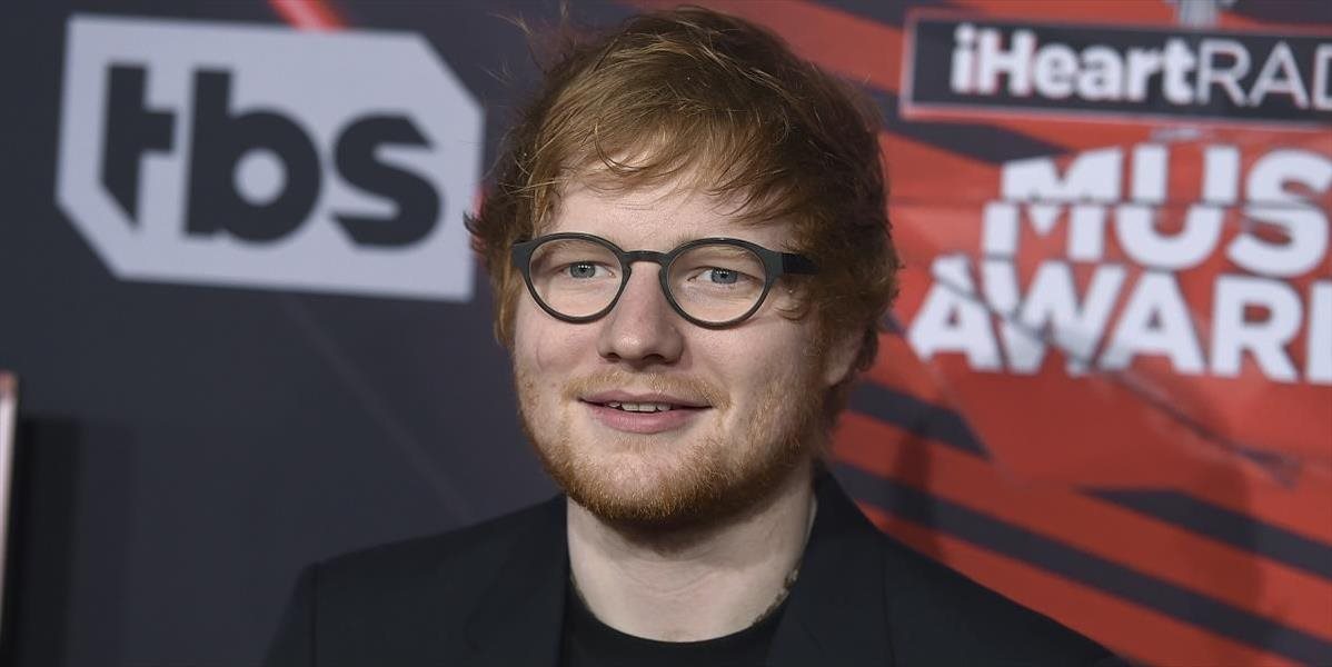 Ed Sheeran ovládol albumový aj singlový UK Chart