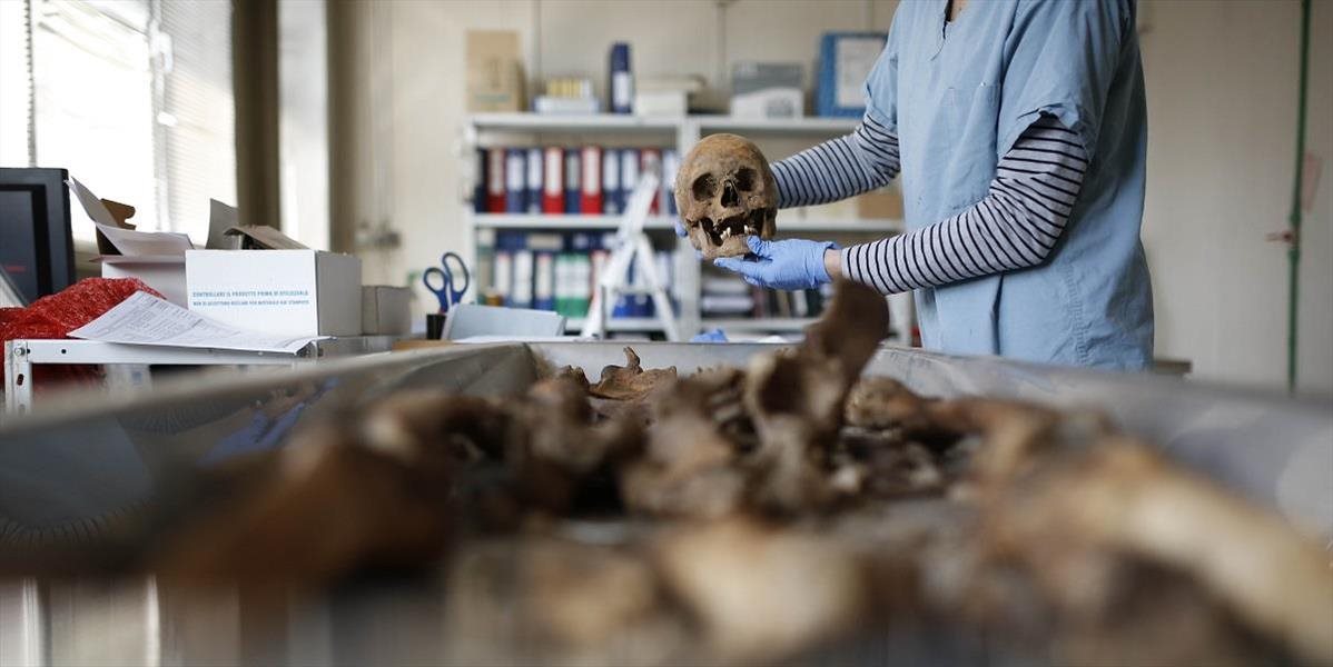 Vo väznici pri Mósule objavili masový hrob s približne 500 telami