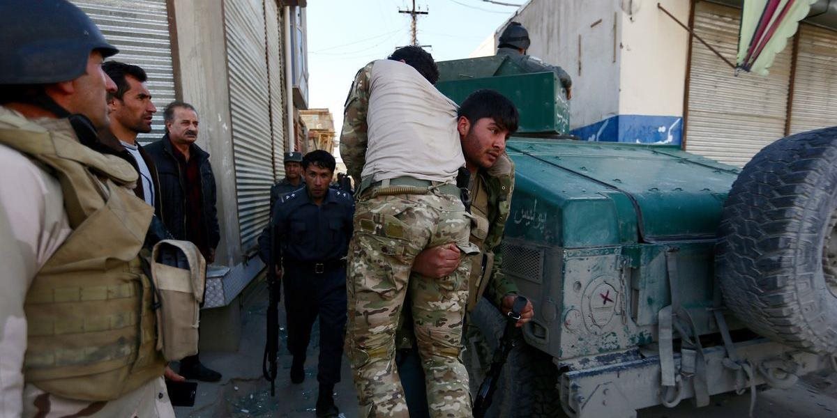 Bezpečnostné sily oslobodili z väznice Talibanu 32 ľudí
