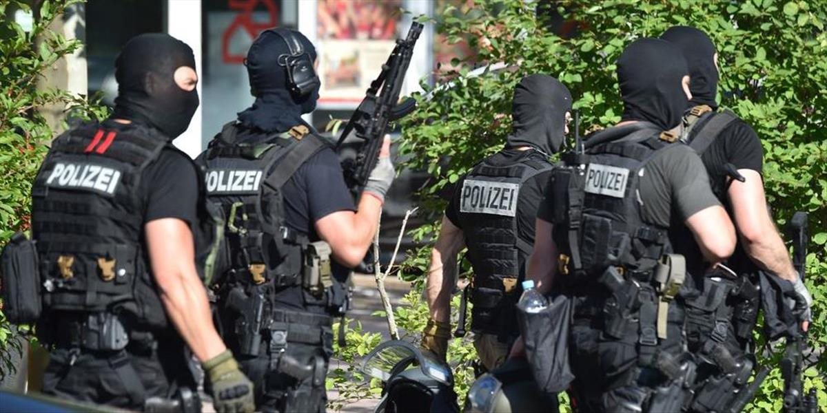 Nemecká polícia stále nepozná útočníka, ktorý zranil dôchodcu v Düsseldorfe